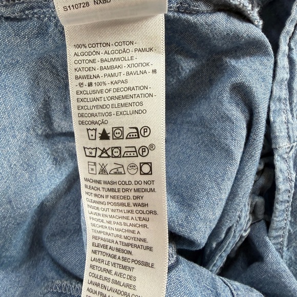 Levi's Denim Ruffle Tie Strap Button Front Crop Top Medium Boho Western Y2K Sexy - Picture 9 of 11